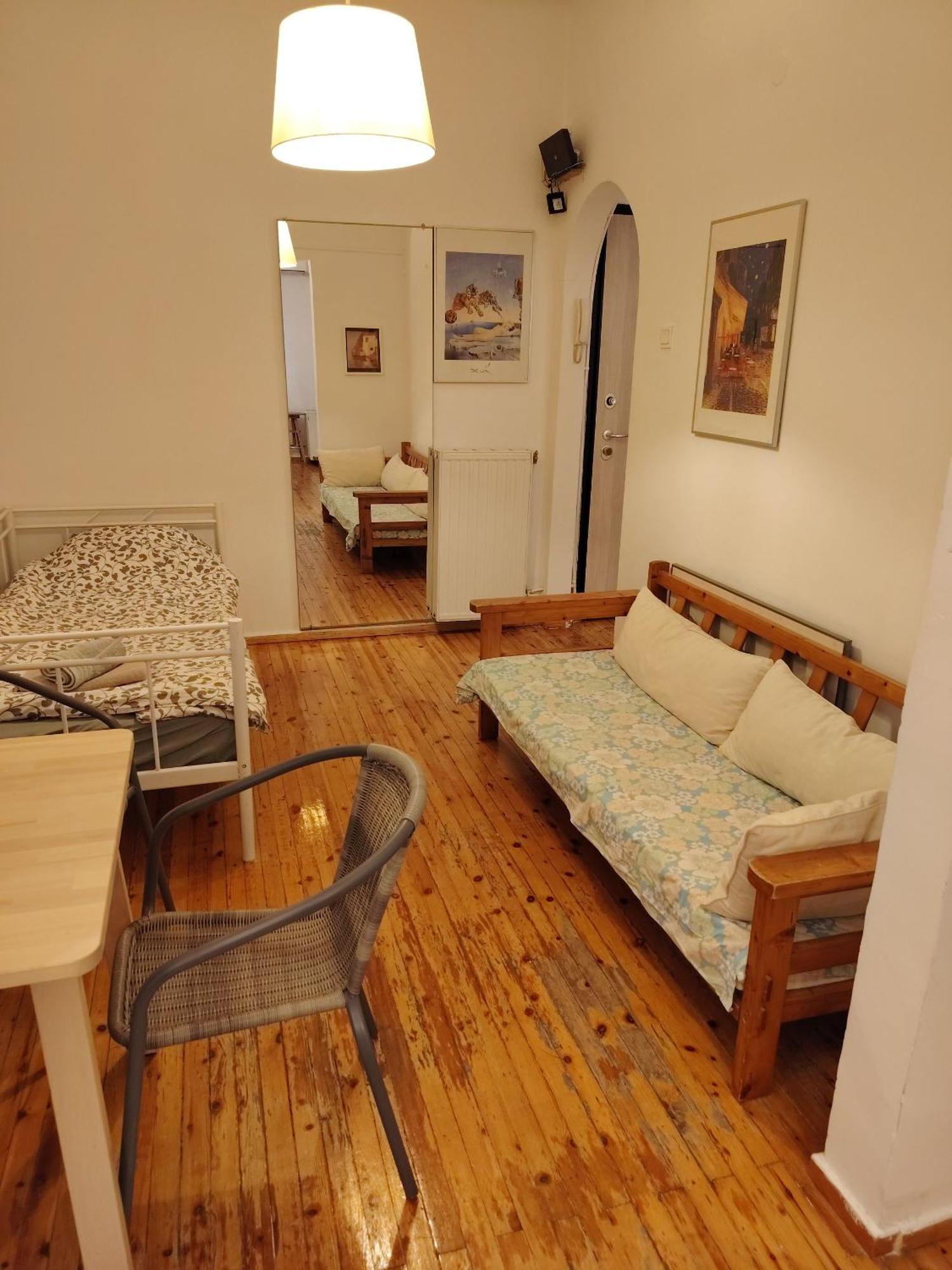 Cosy Open Large Studio By Roman Ruins Helexpo เทสซาโลนิกิ ภายนอก รูปภาพ